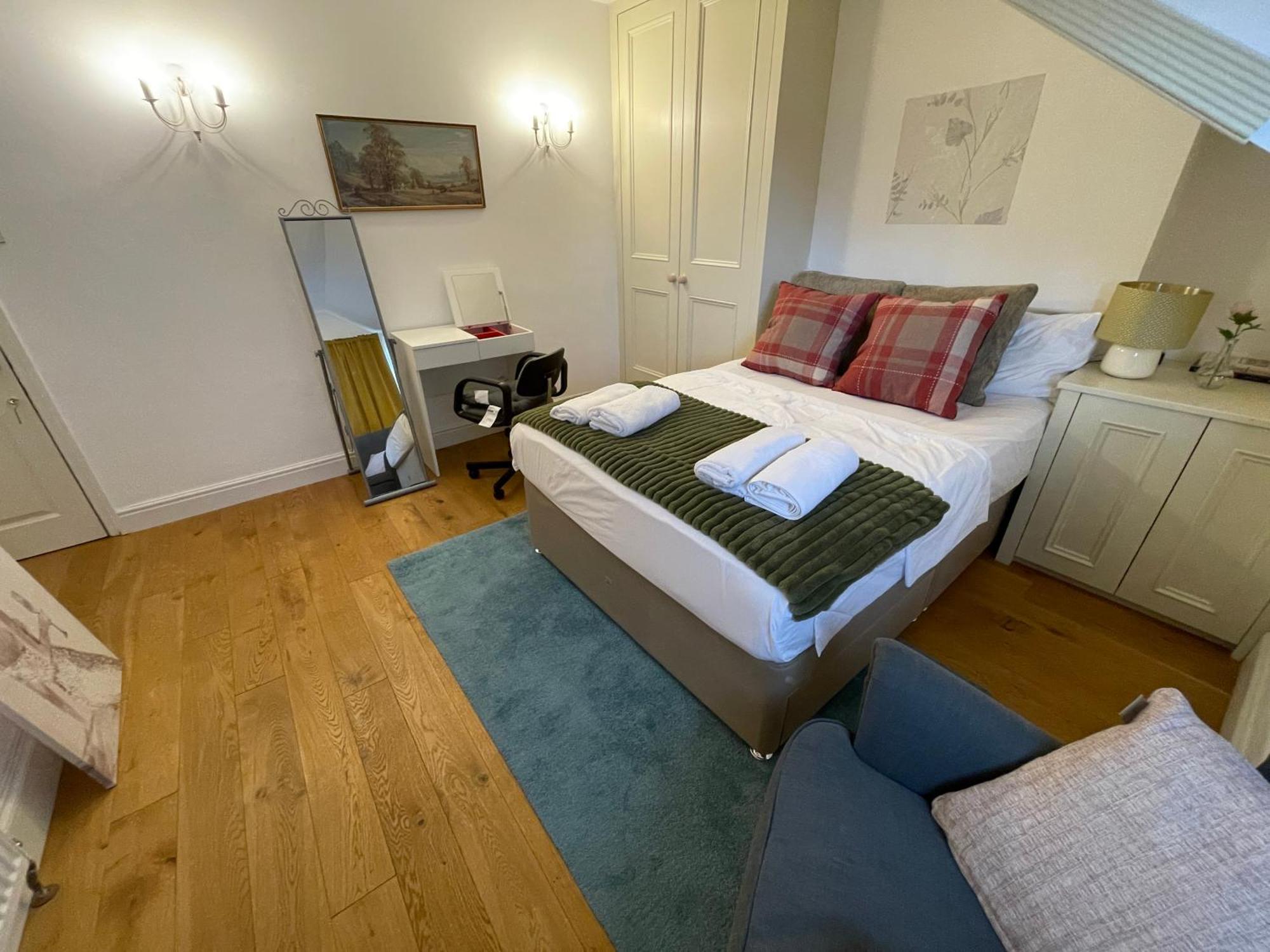 London Luxe Rooms Surbiton Eksteriør billede